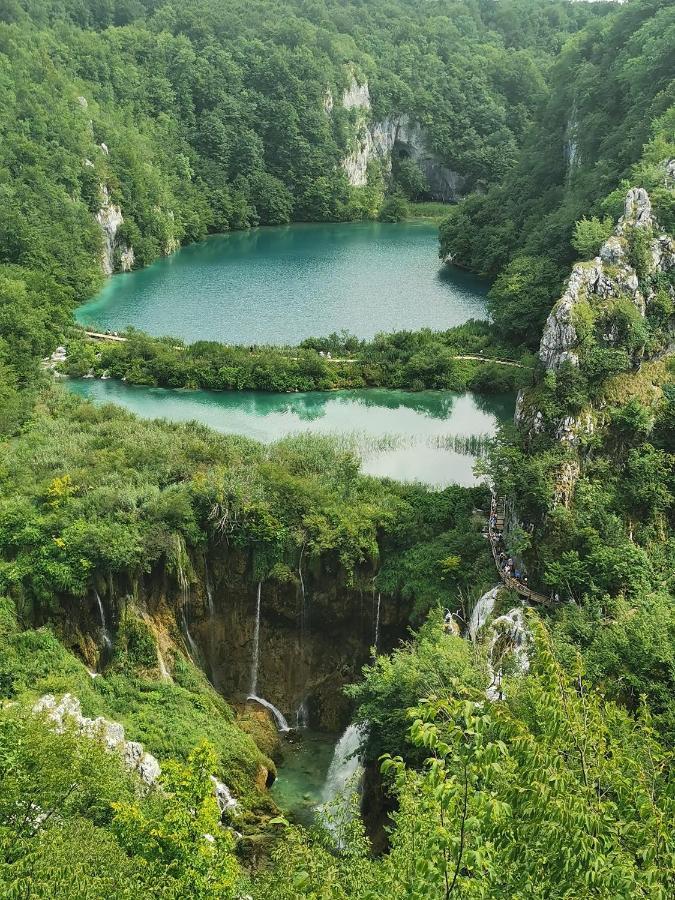 Apartman Nina Licko Petrovo Selo Exteriér fotografie
