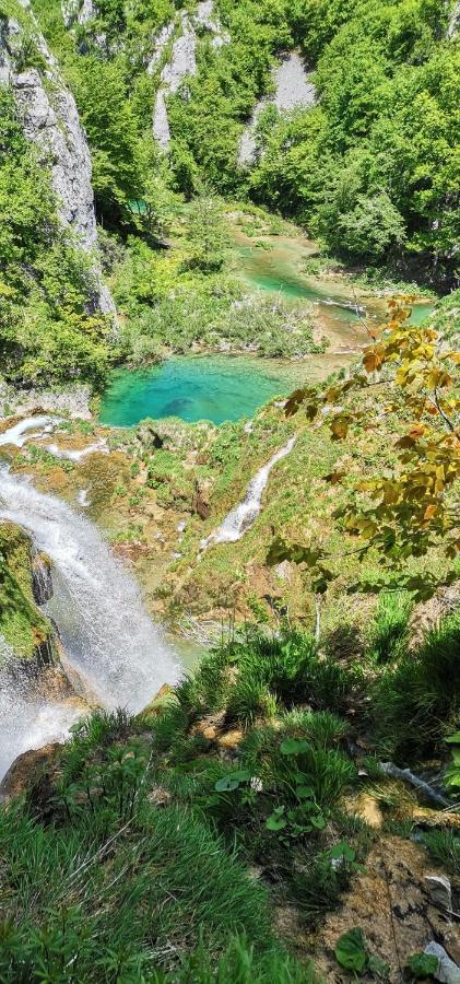 Apartman Nina Licko Petrovo Selo Exteriér fotografie